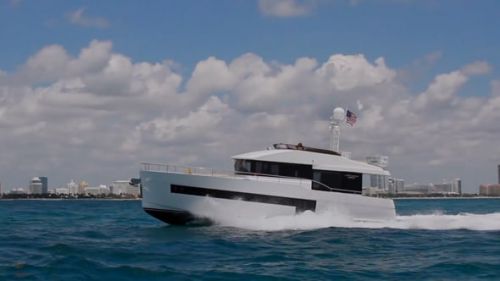 2019 Sundeck Yachts 580 - Test Video Video